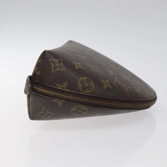 LOUIS VUITTON Monogram Trousse Demi Ronde Cosmetic Pouch M47520 LV Auth 125342 - Picture 6 of 16